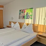 Hotel-pension Sternen Alojamento de Acomodação e Pequeno-almoço